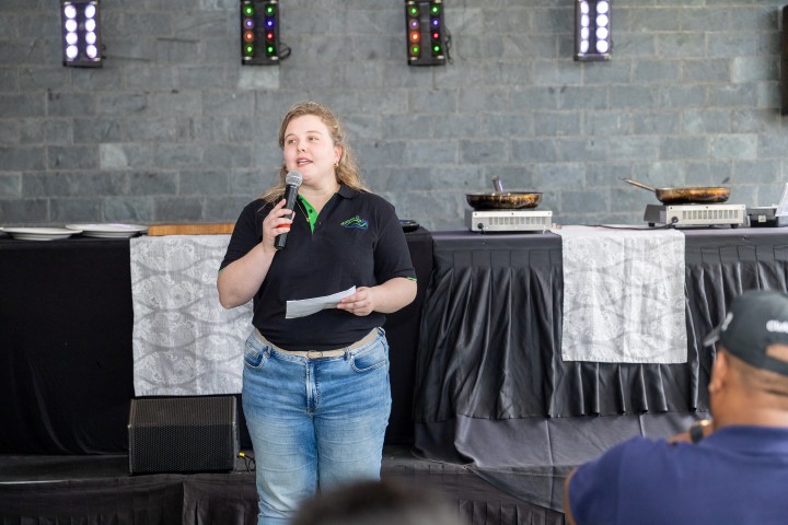 Amelia Golam Hossen_Sales Manager Phenicie